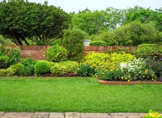 landscaping services Highland Meadows